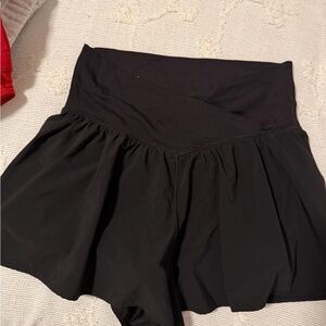OFFLINE by Aerie Real Me Crossover Black Shorts Flowy